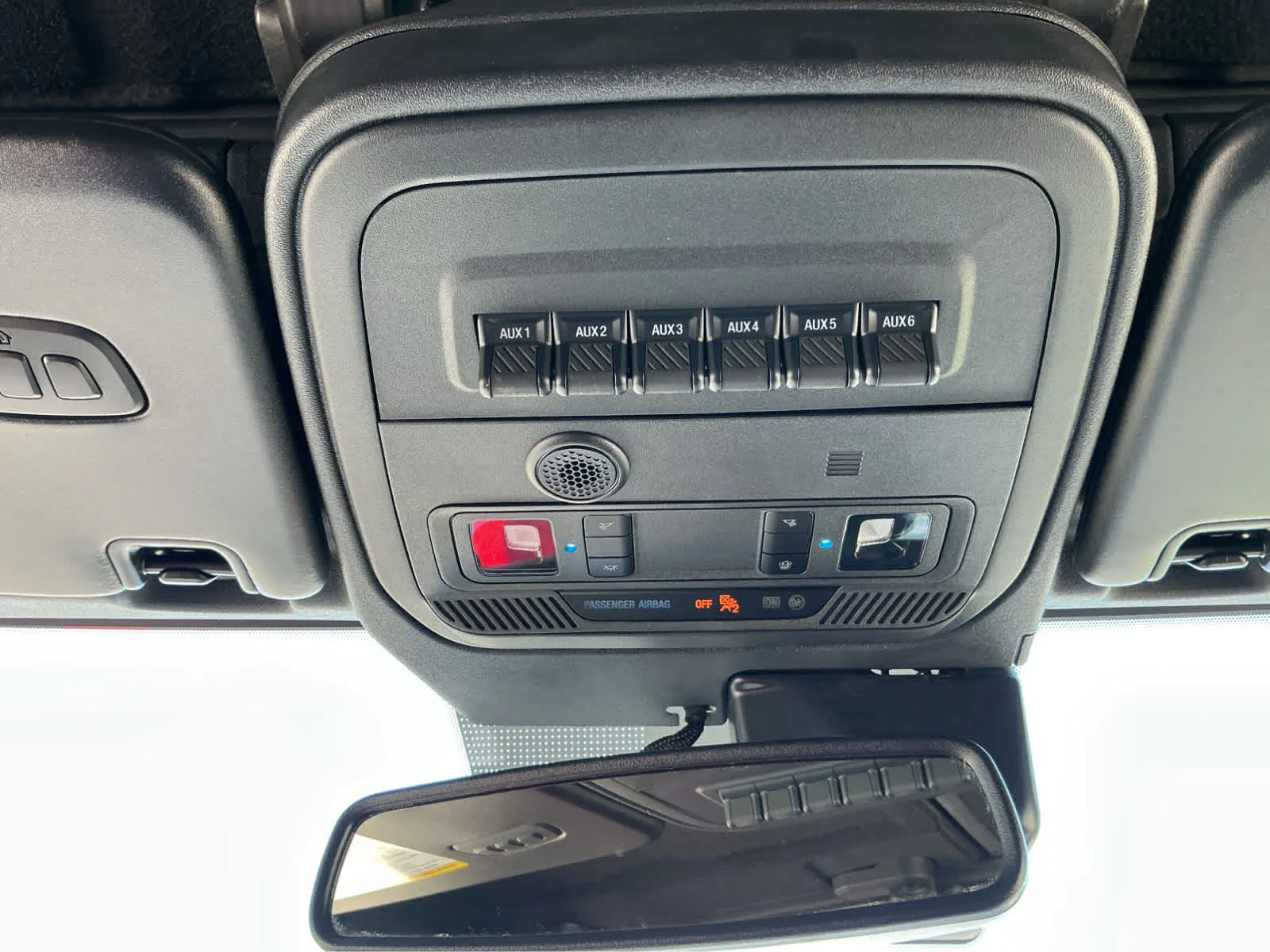 Used 2024 Carbonized Gray Metallic Ford Wildtrak image 29
