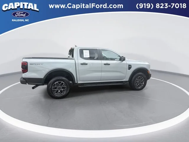 Used 2024 Green Ford XLT image 9