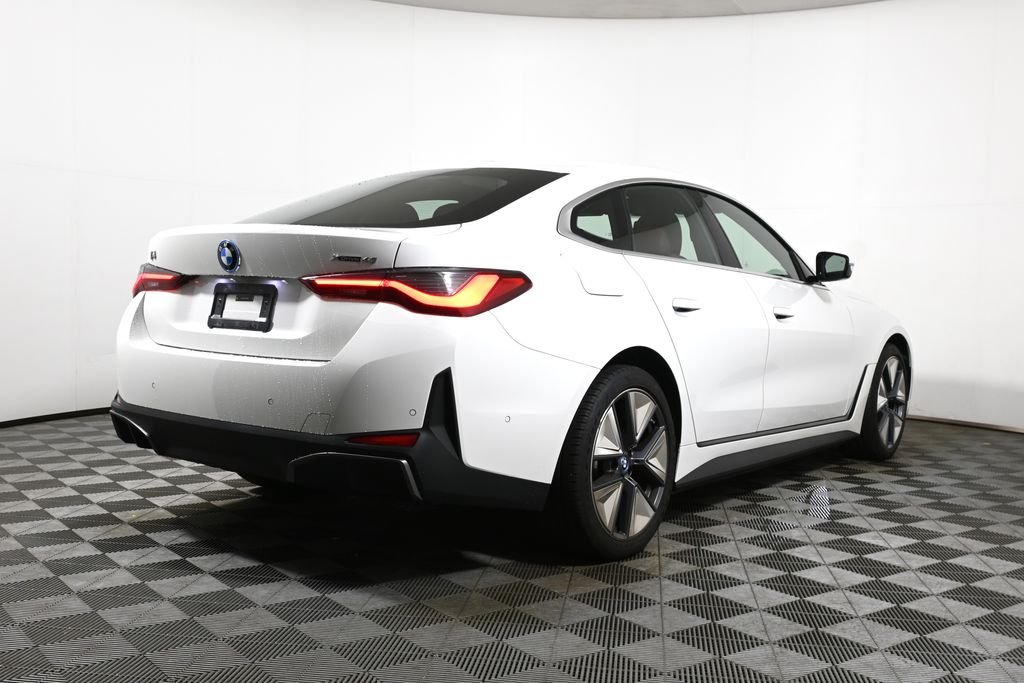 Certified Used 2024 Alpine White BMW xDrive40 image 11