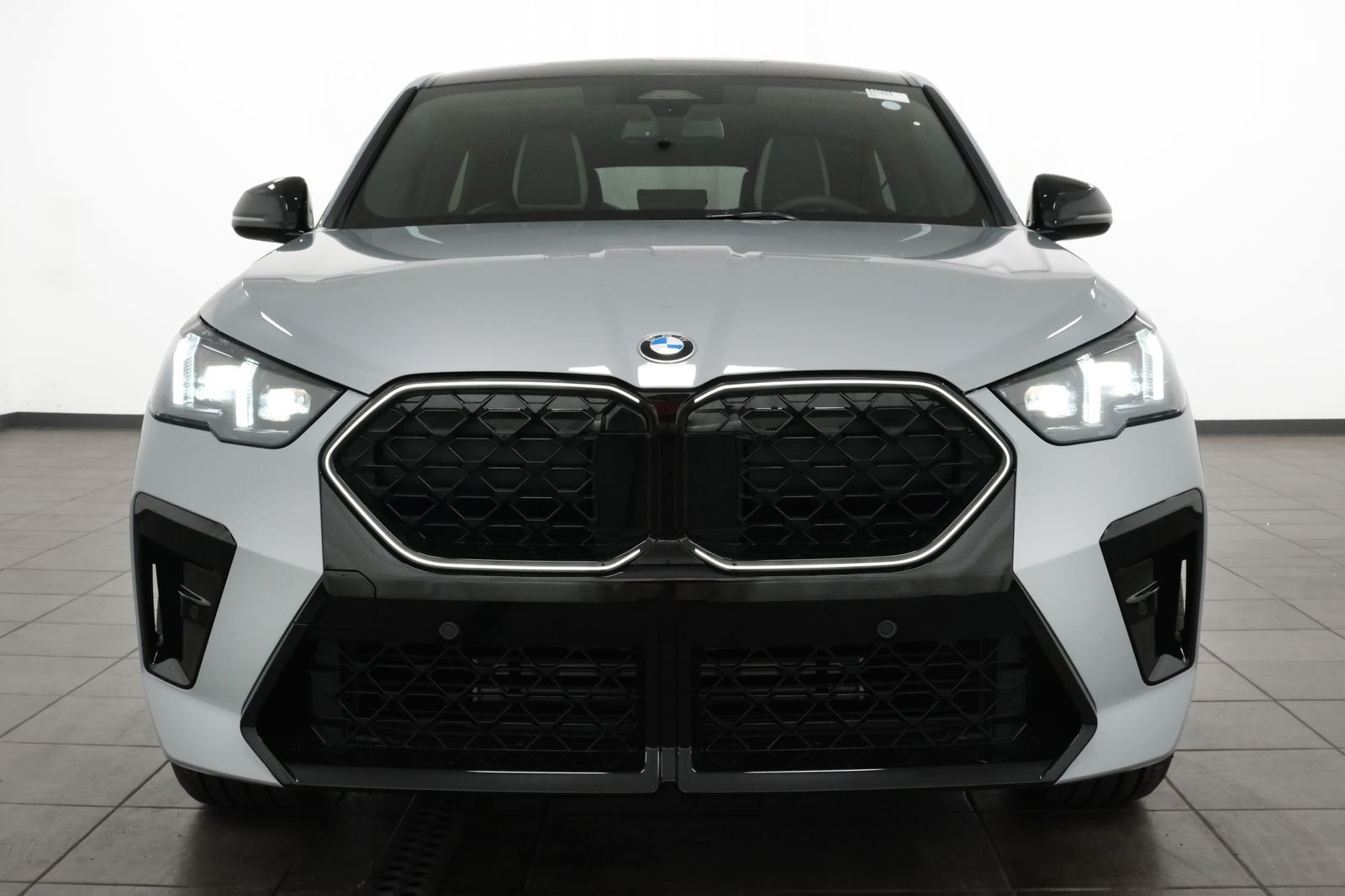 New 2027 Brooklyn Grey Metallic BMW xDrive28i image 8