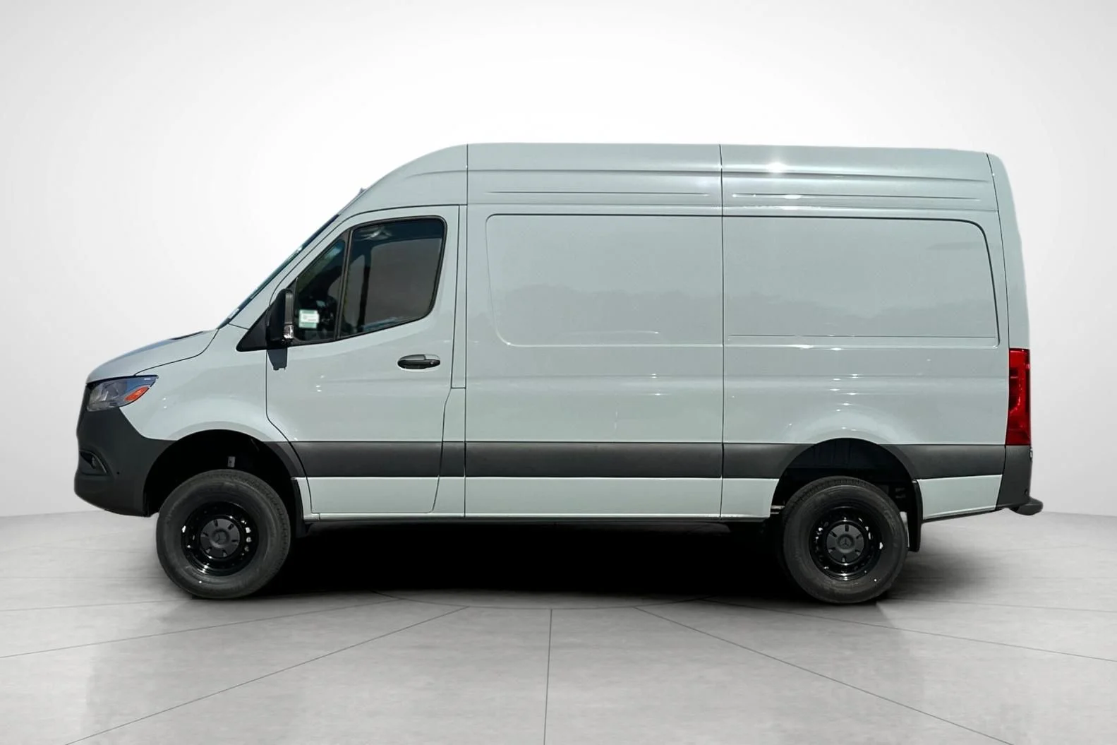 New 2026 Gray Mercedes-Benz Cargo 144 WB image 25