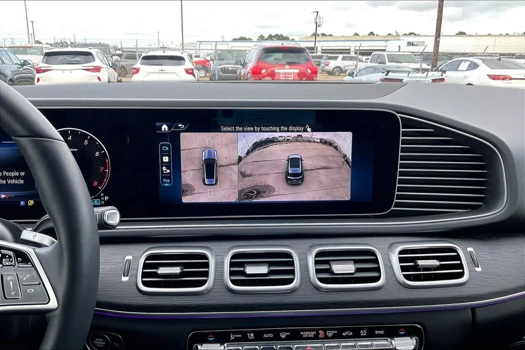 Used 2025 Gray Mercedes-Benz GLE 450 image 13