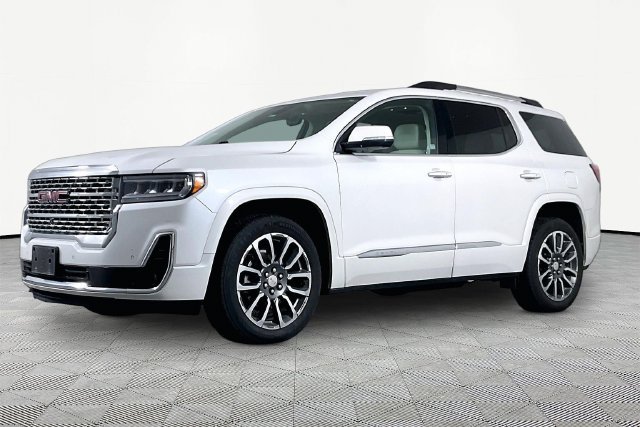Used 2020 White GMC Denali image 1
