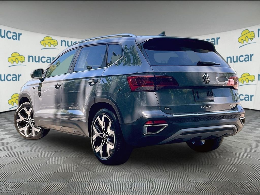 Certified Used 2023 Gray Volkswagen 1.5T SEL image 4