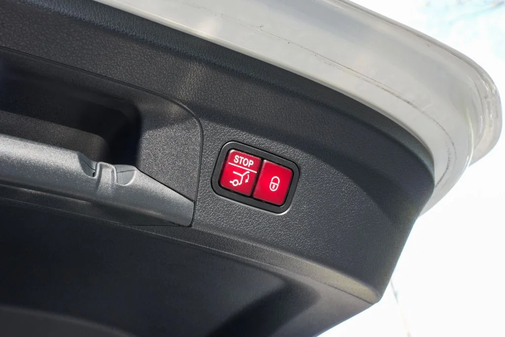 Used 2021 White Mercedes-Benz GLE 53 AMG® image 58