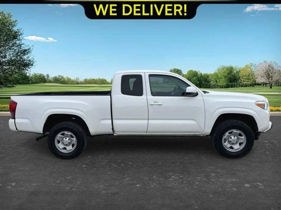 Used 2023 White Toyota SR image 4