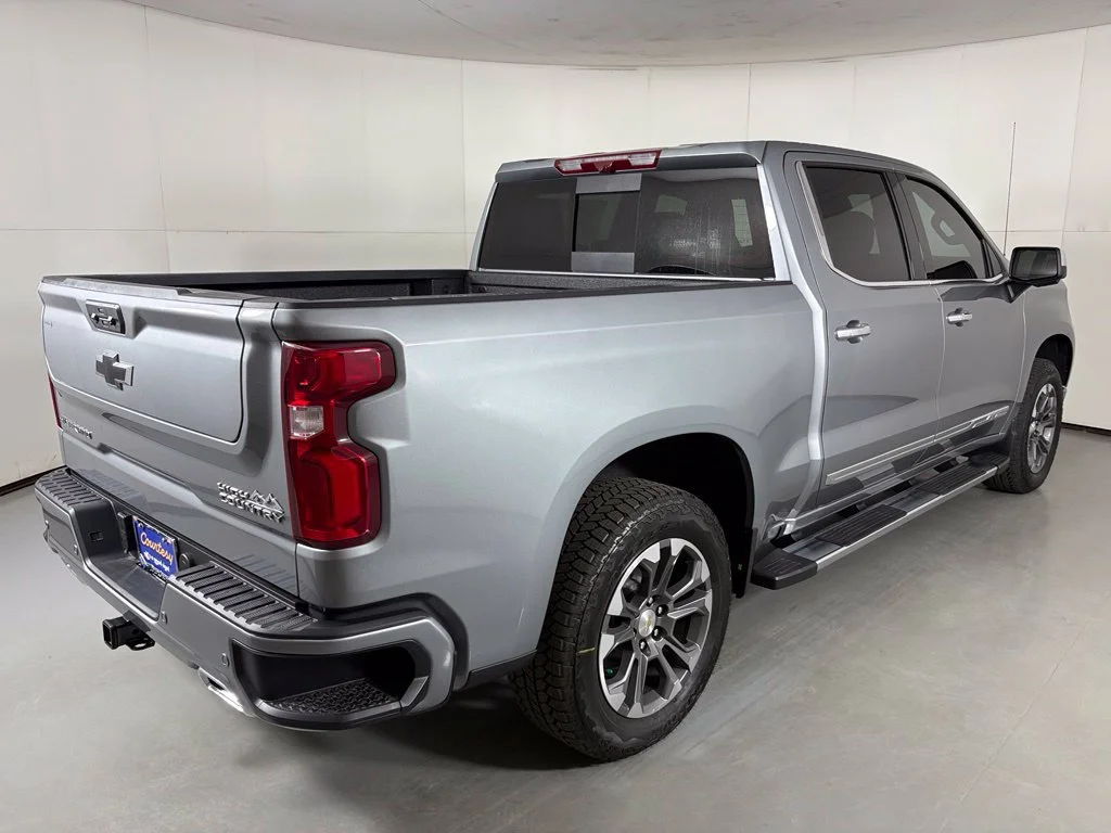 New 2026 Sterling Gray Metallic Chevrolet High Country image 10