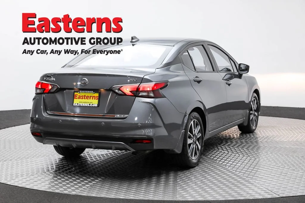 Used 2021 Gray Nissan 1.6 SV image 5