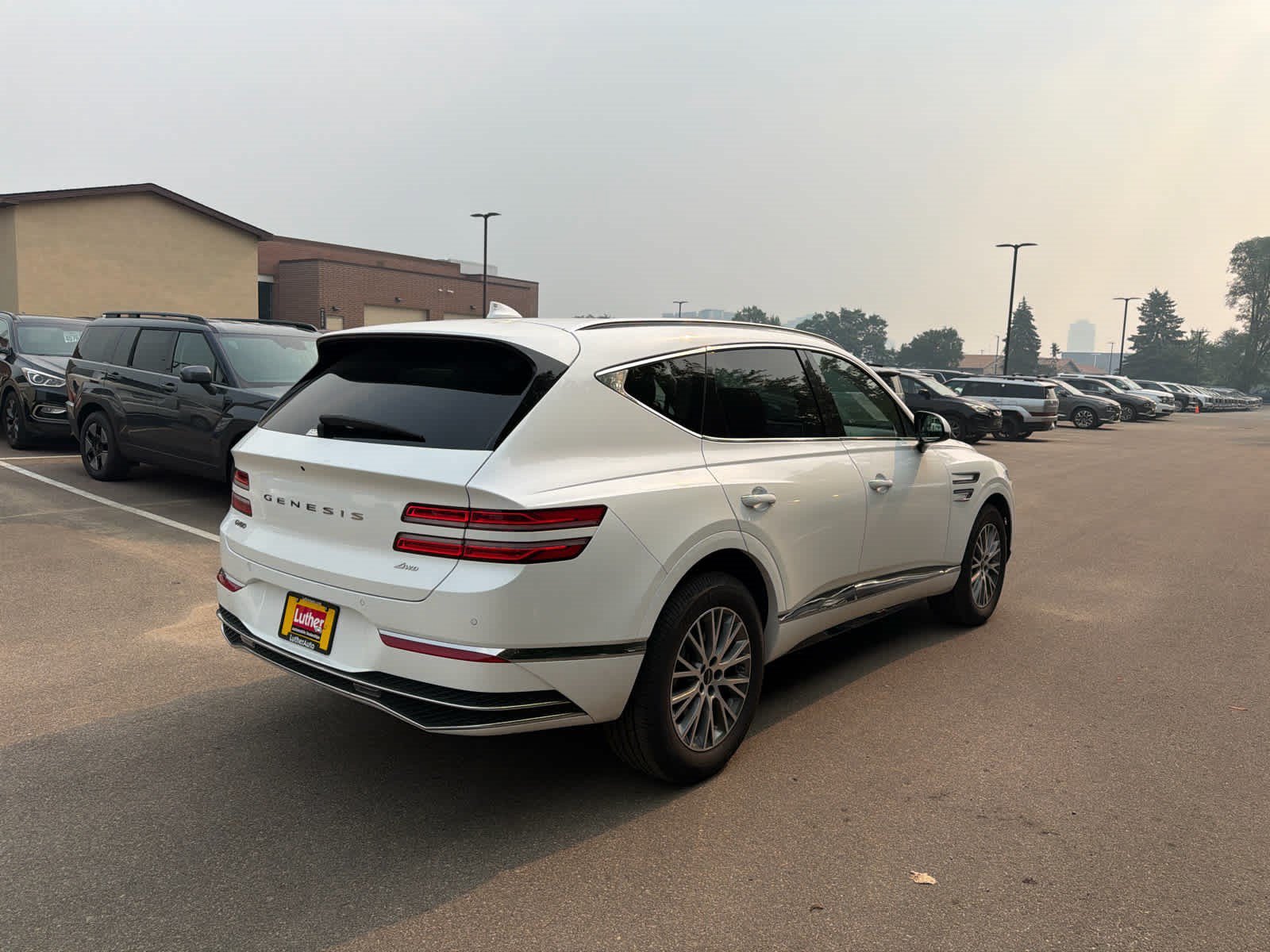 Used 2025 Uyuni White Genesis 2.5T Standard image 2