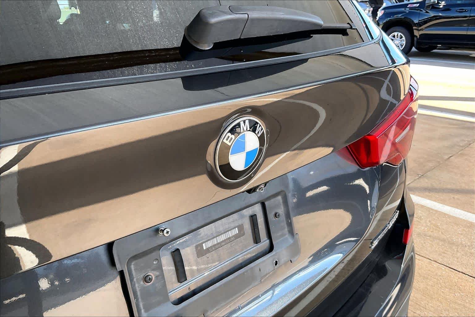 Used 2019 Dark Graphite Metallic BMW sDrive30i image 29