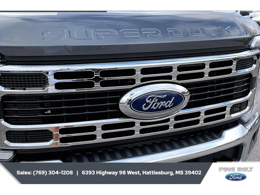 New 2026 Carbonized Gray Metallic Ford F-250® XLT image 22