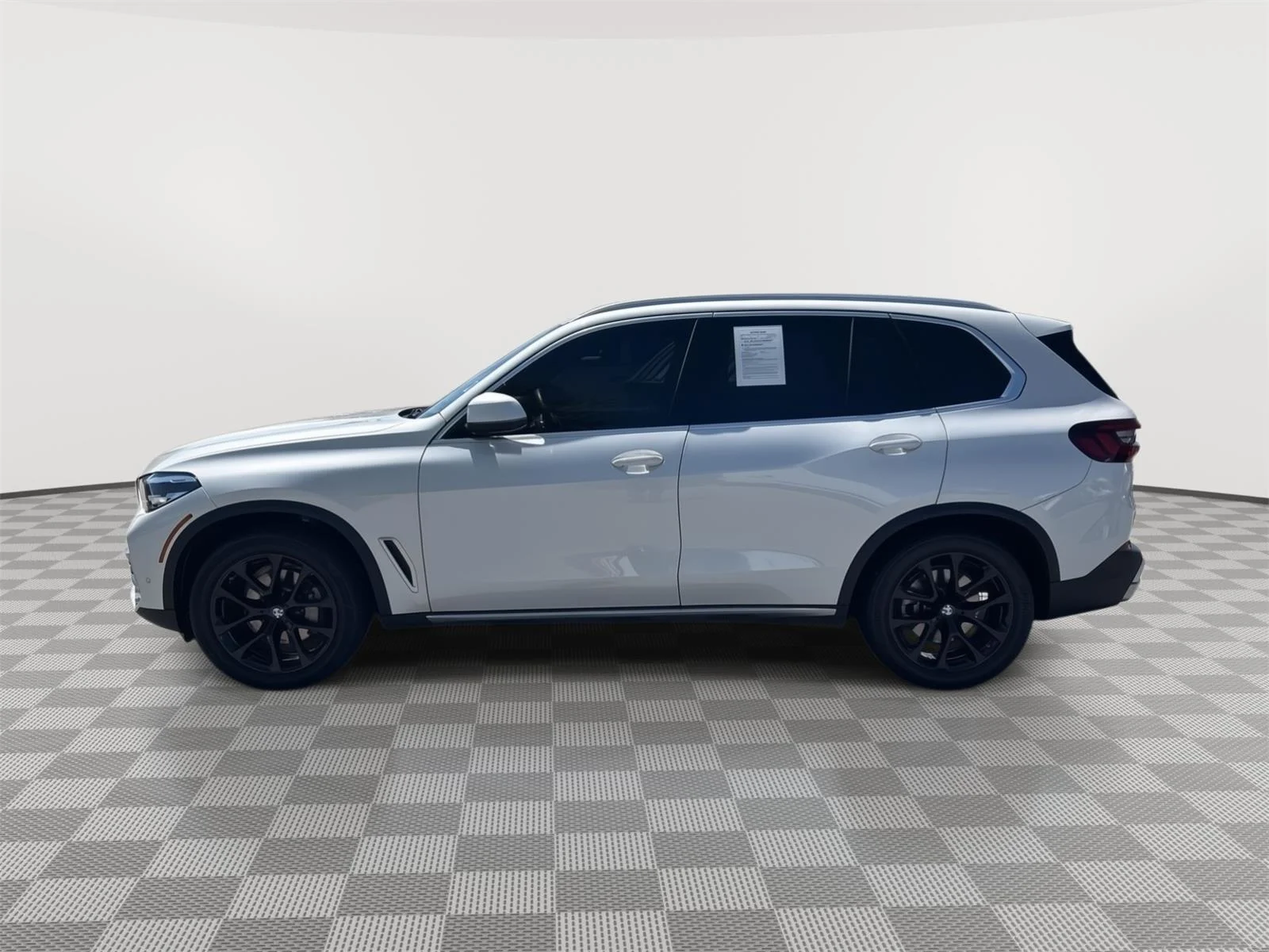 Used 2023 Mineral White Metallic BMW xDrive40i image 6