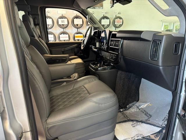 2026 GMC Savana Cargo Work Van - Photo 30