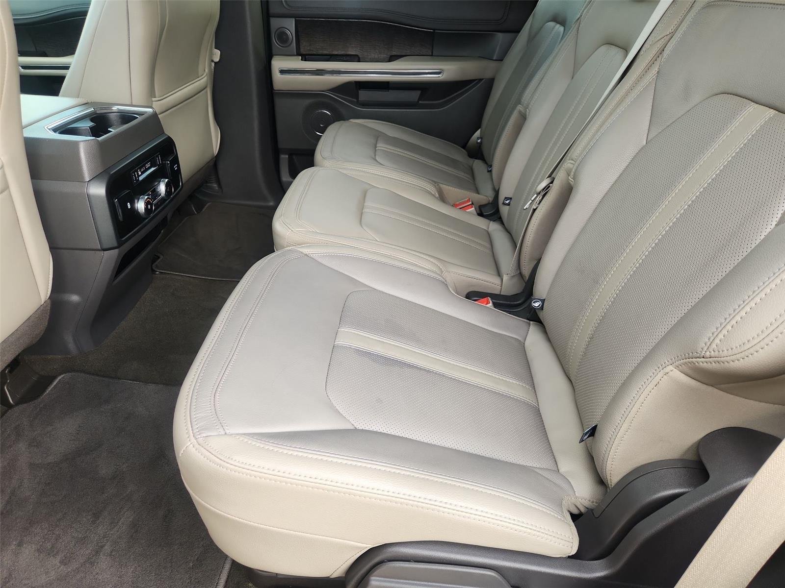 Used 2019 Gray Ford Limited image 26