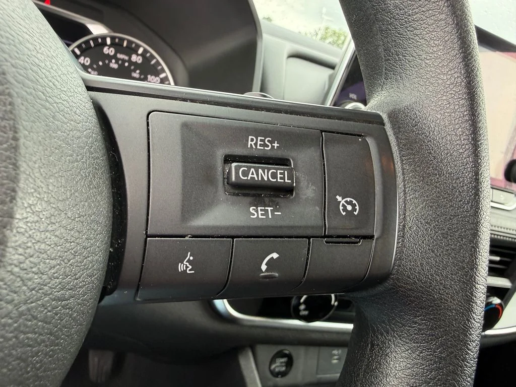 Used 2024 Silver Nissan S image 18