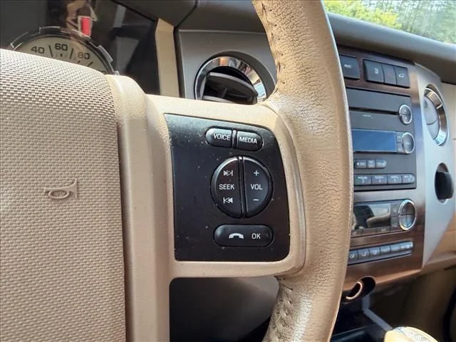 Used 2012 Red Ford XLT image 15