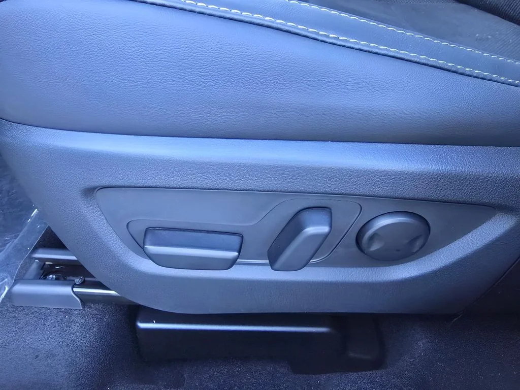 Used 2026 Aero Gray Metallic Mazda Preferred image 13