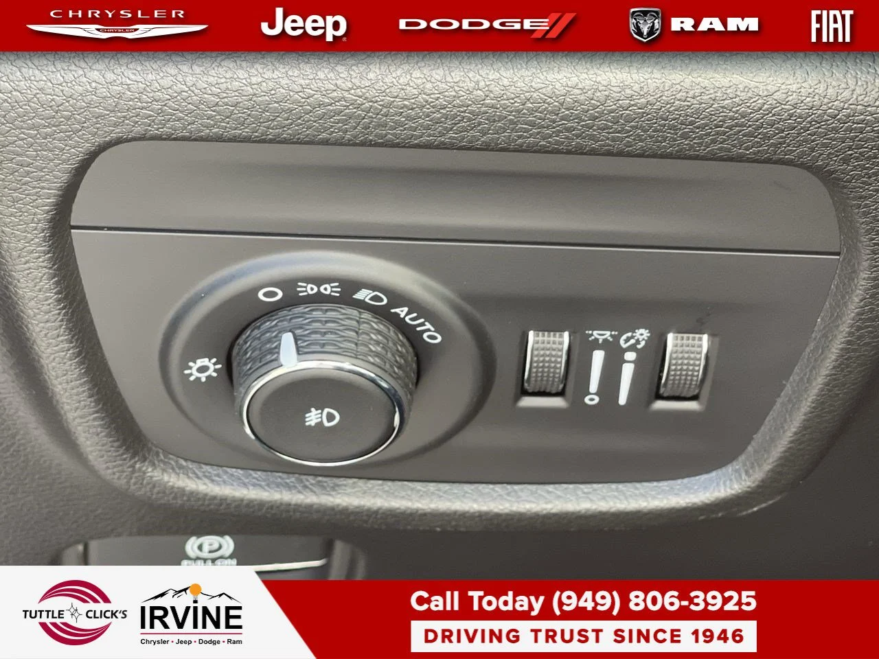 New 2027 Bright White Clear-Coat Paint Jeep Limited Reserve image 29