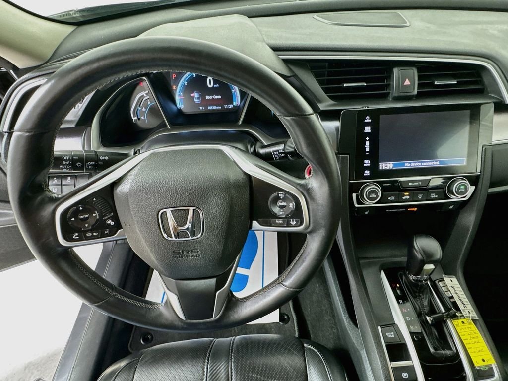 Certified Used 2016 Modern Steel Metallic Honda Touring image 14