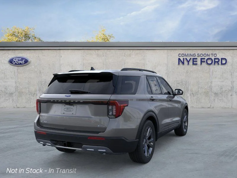 New 2026 Gray Ford Active image 9