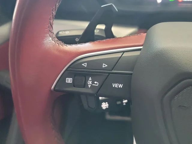 Used 2020  Lamborghini Base image 17