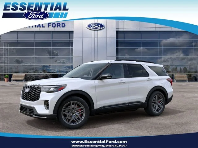 New 2027 Star White Metallic Tri-Coat Ford ST-Line image 1