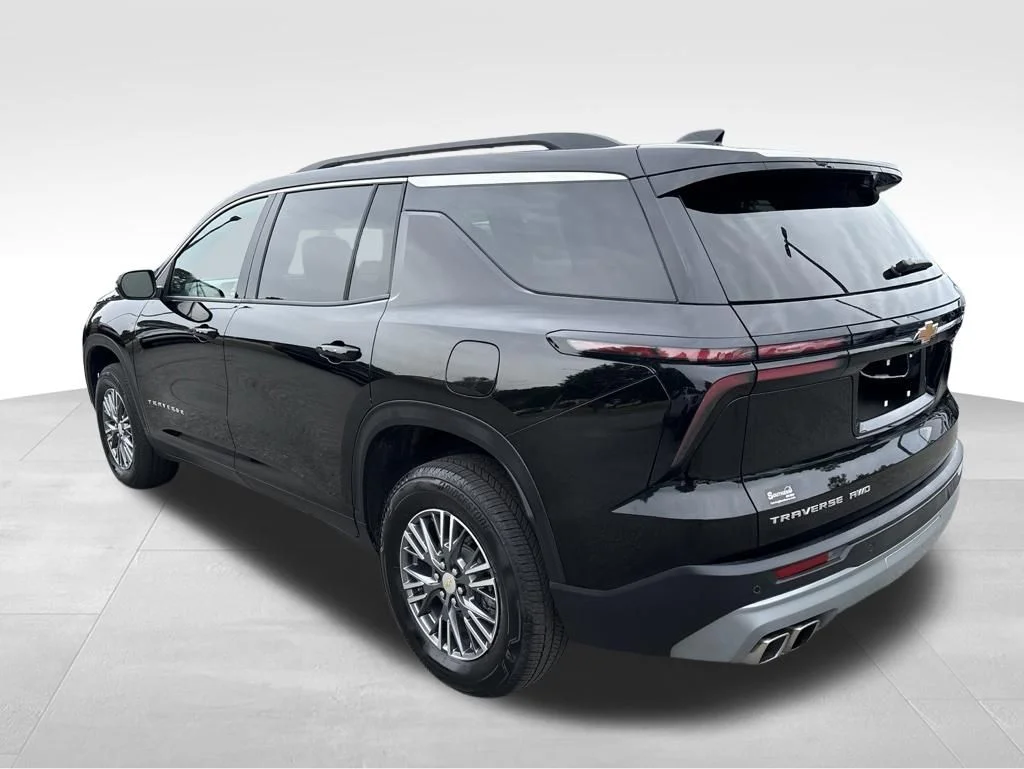Used 2026 Black Chevrolet LT image 3