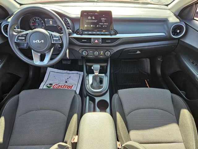 Used 2024 Red Kia LXS image 14
