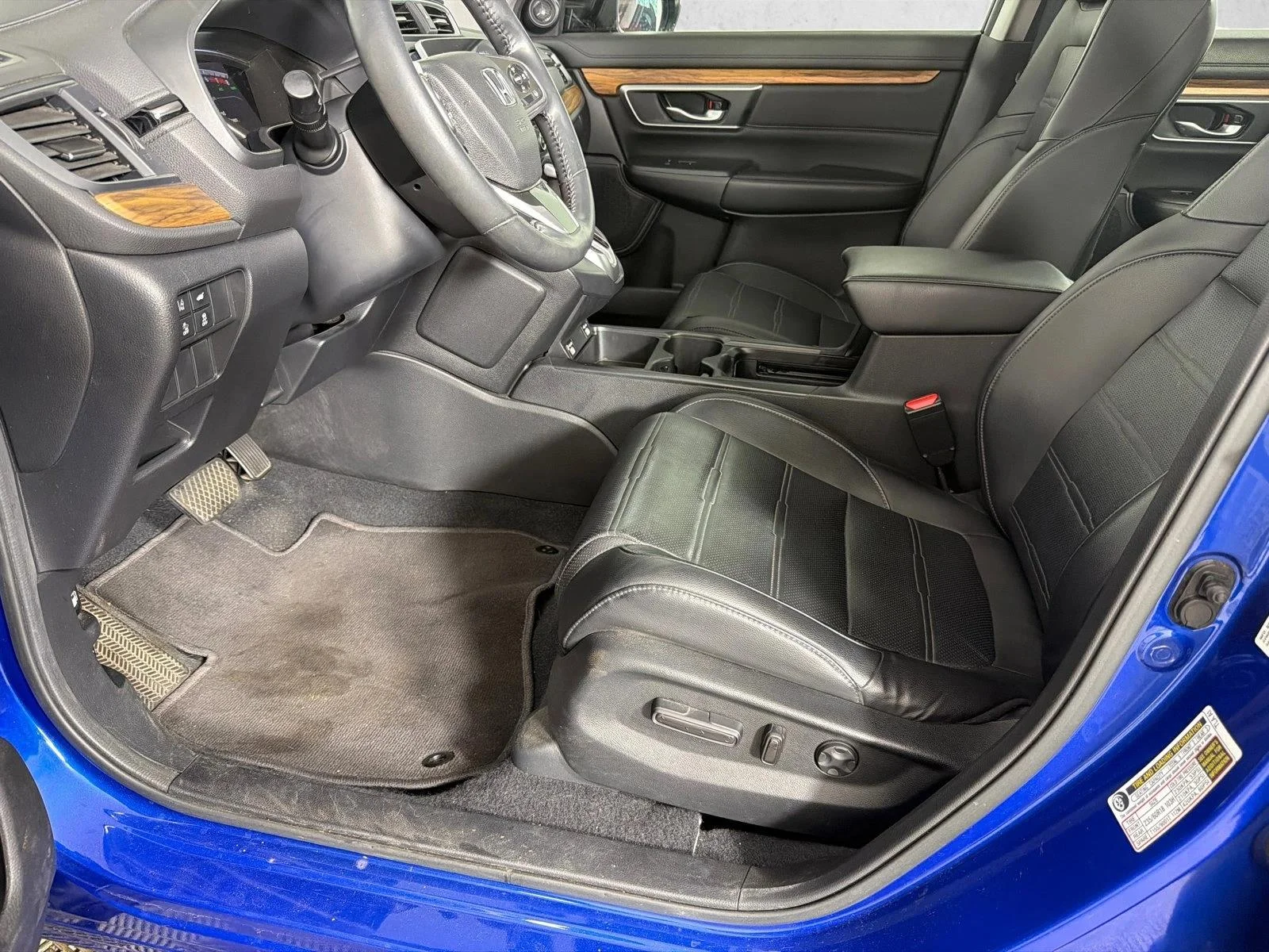 Used 2020 White Honda EX-L image 10