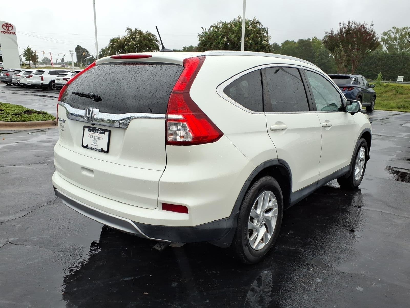 Used 2015 White Diamond Pearl Honda EX-L image 2
