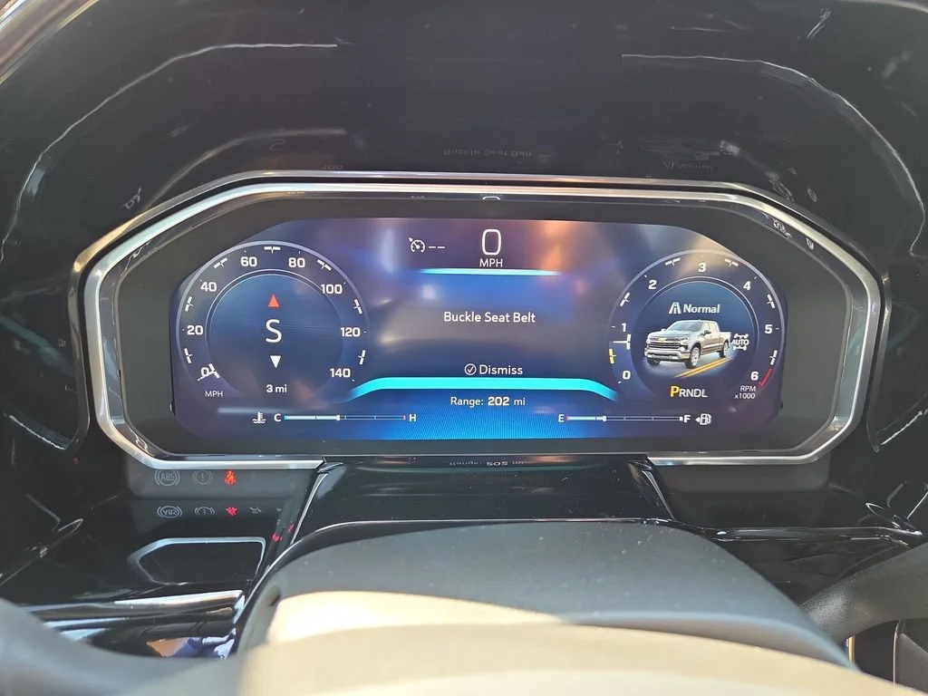 New 2026 Summit White Chevrolet LT (2FL) image 12