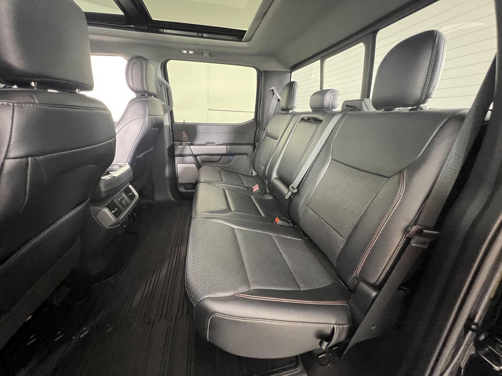 Used 2021 Agate Black Ford LARIAT image 21