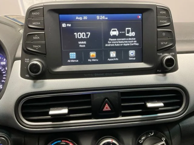 Used 2020 Gray Hyundai SEL Plus image 37