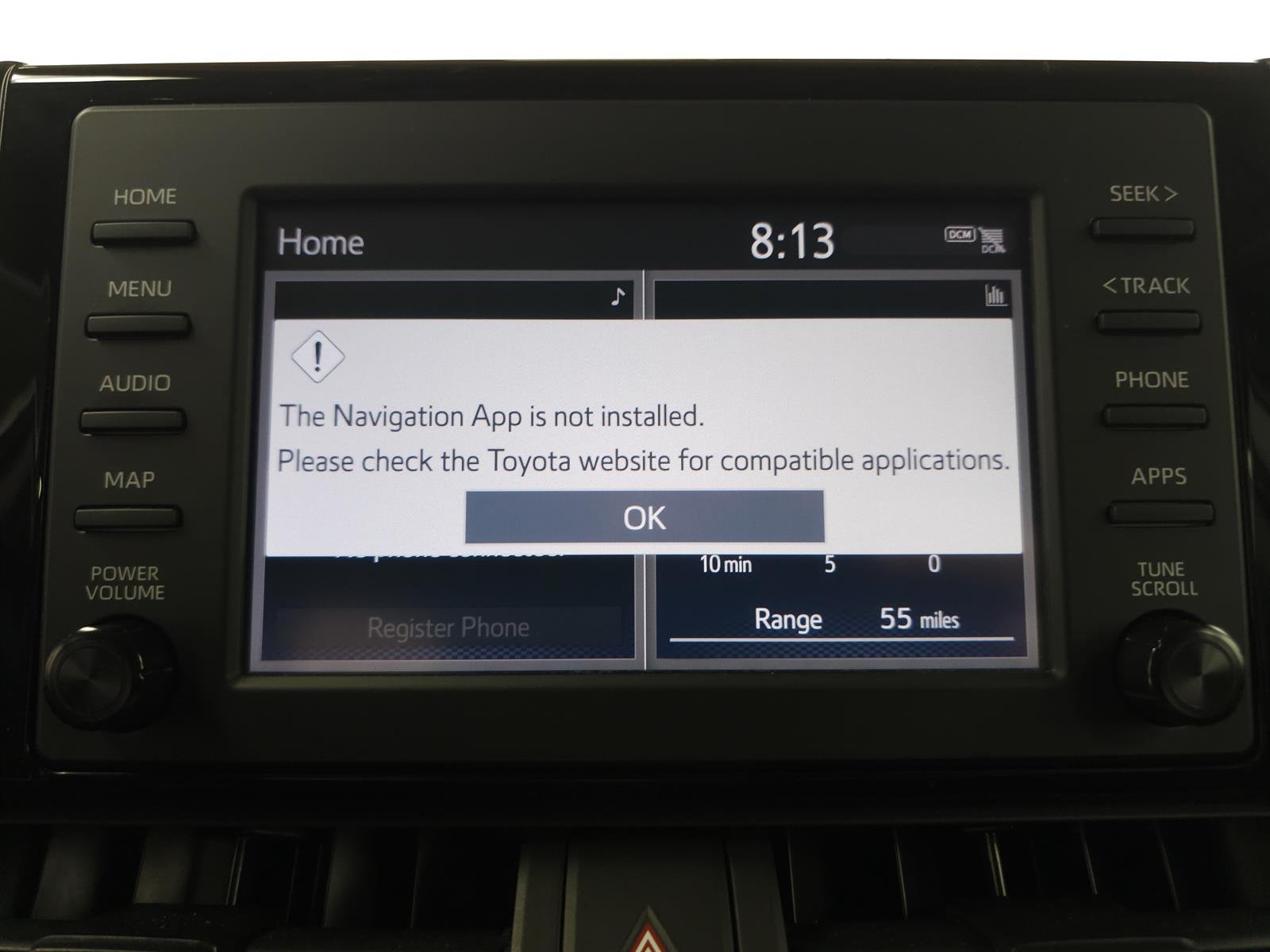 Used 2019 White Toyota LE image 6