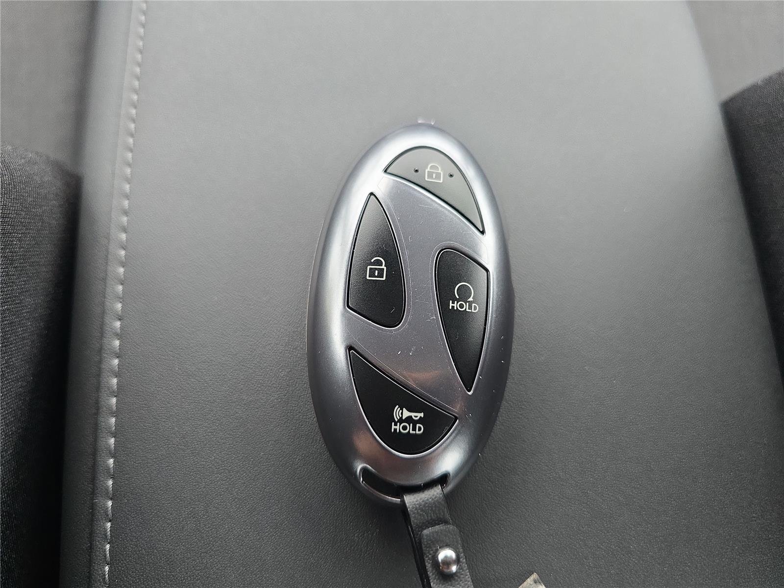 Used 2026 Serenity White Hyundai SEL Sport image 26