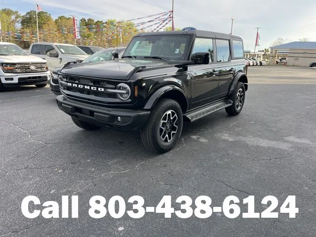 New 2026 Shadow Black Ford Outer Banks® image 23