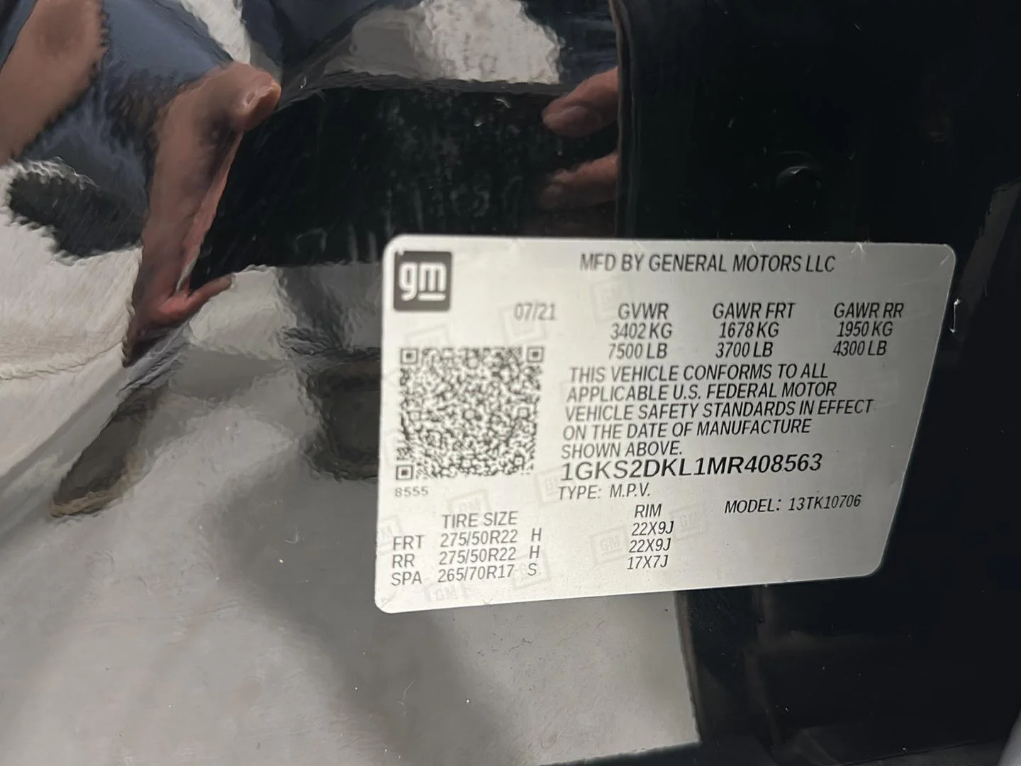 Used 2021 ONYX BLACK GMC Denali image 33