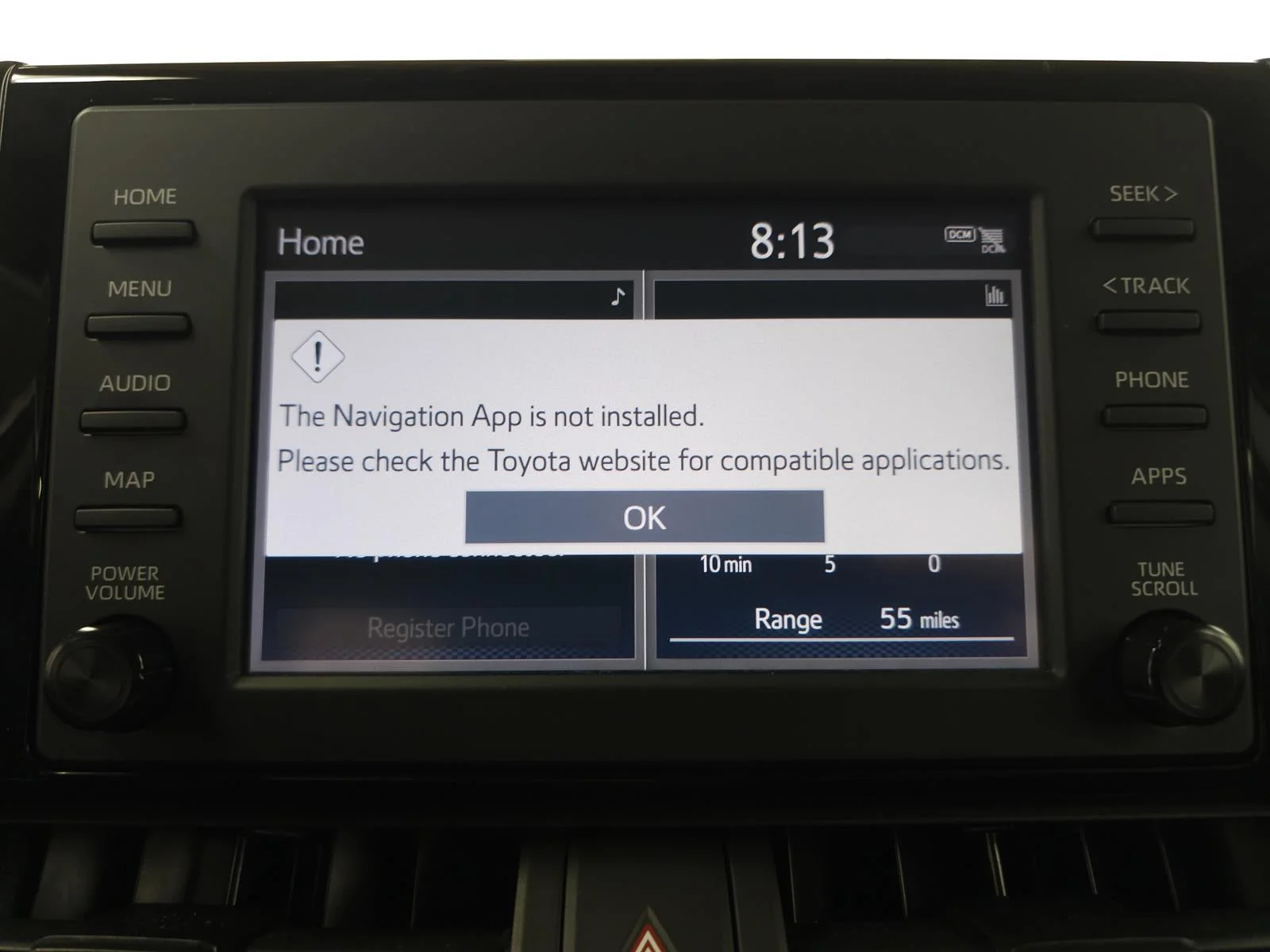 Used 2019 White Toyota LE image 6