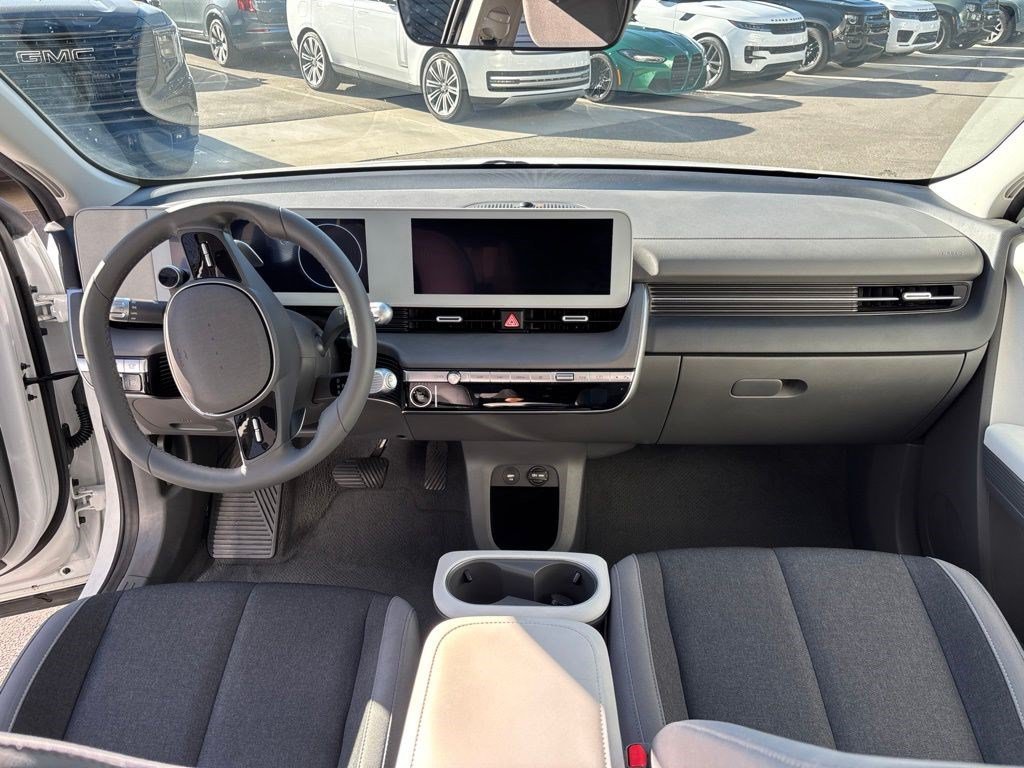 Used 2024 Atlas White Hyundai SEL image 14