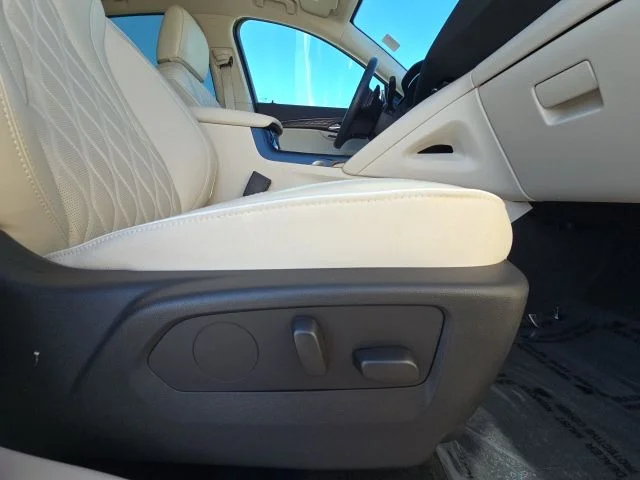 Used 2023 Blue Buick Avenir image 20