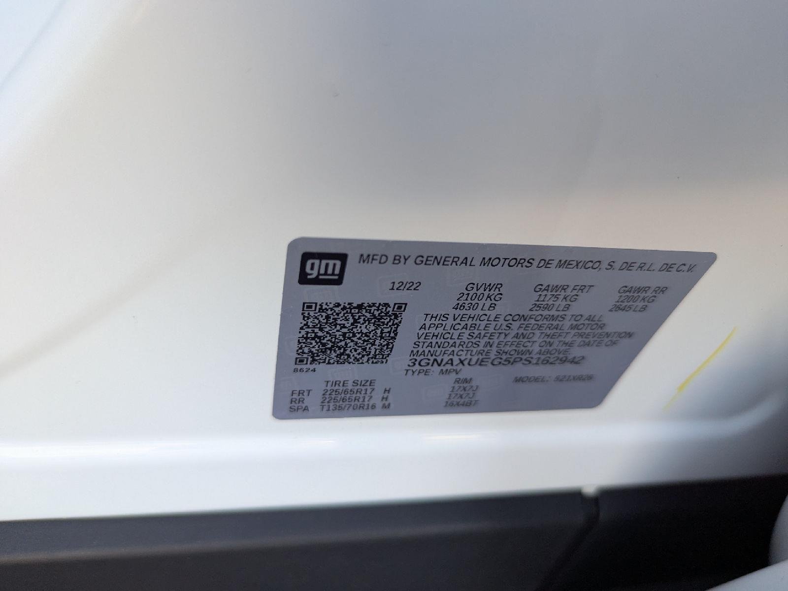 Used 2023 Summit White Chevrolet LT image 35