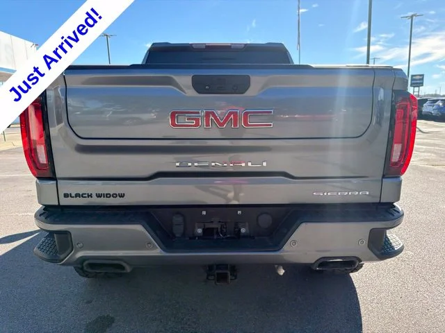 Used 2022 Gray GMC Denali image 4
