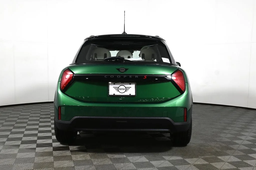 New 2027 Green MINI Cooper S image 6