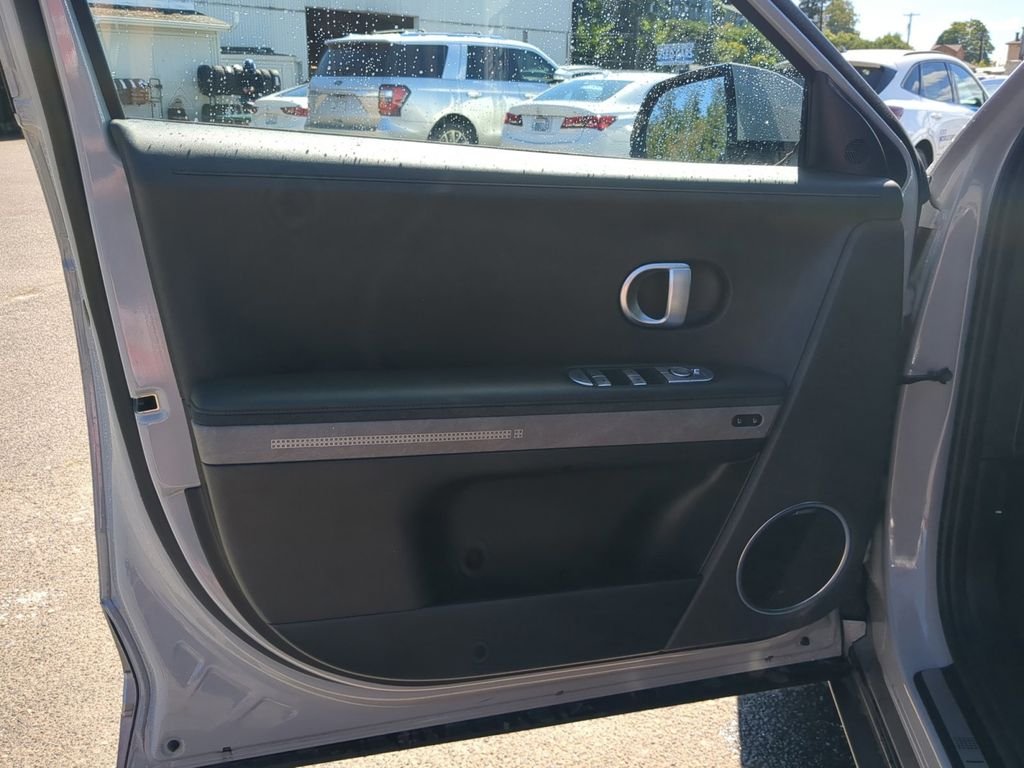 Used 2024 Gray Hyundai Limited image 13
