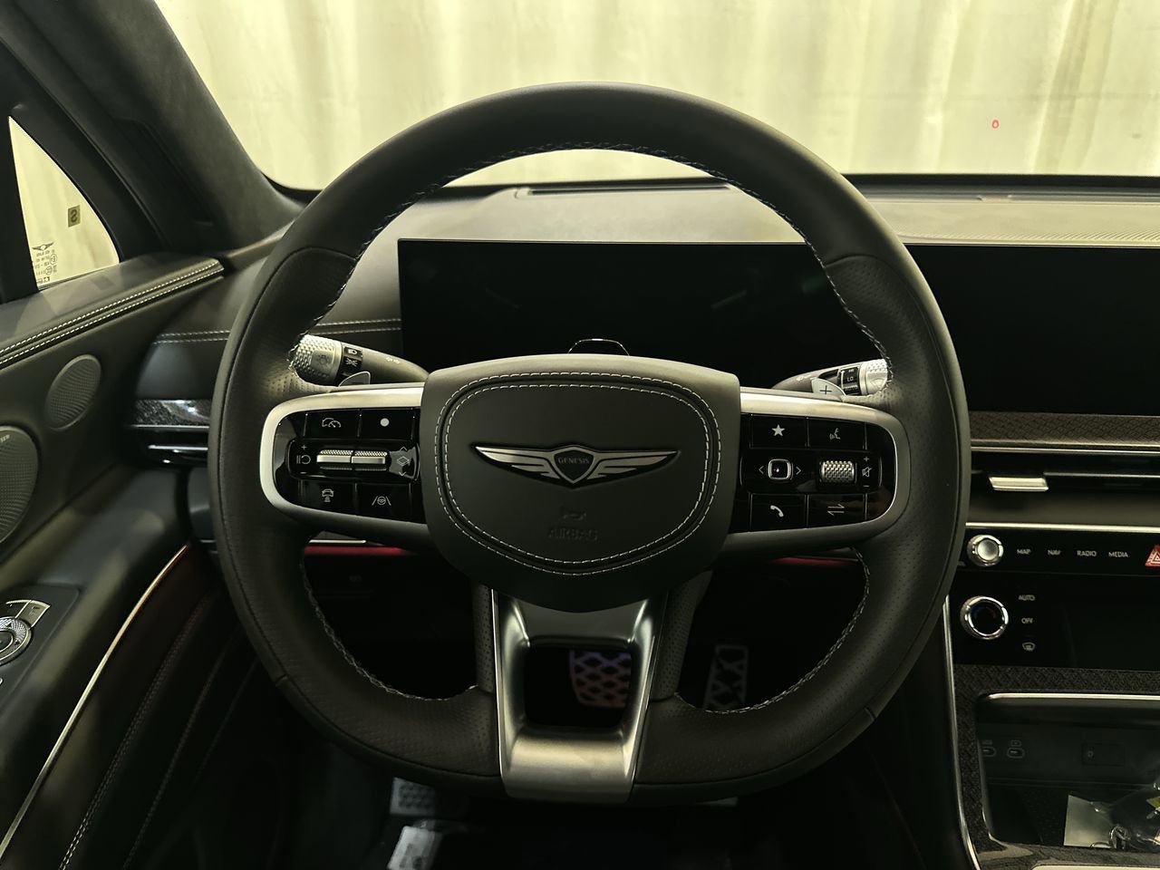 New 2026 Savile Silver Genesis 3.5T E-SC MHEV image 16