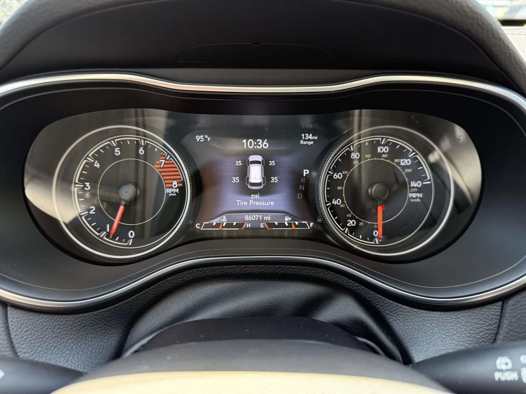 Used 2019 Black Jeep Limited image 26