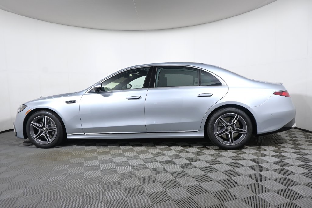 New 2027 Cirrus Silver Metallic Mercedes-Benz S 500 image 2