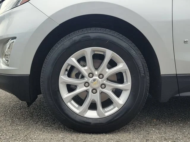 2021 Chevrolet Equinox LT - Photo 12