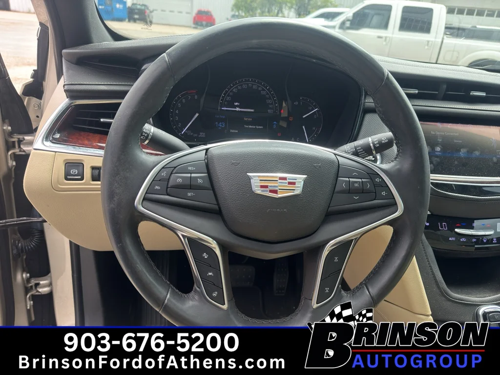 Used 2017 Silver Coast Metallic Cadillac Luxury FWD image 16