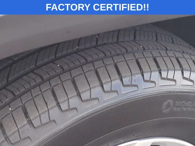 Used 2023 Red Jeep Limited image 11